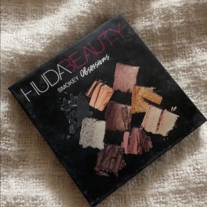 Huda Beauty Smokey Obsessions